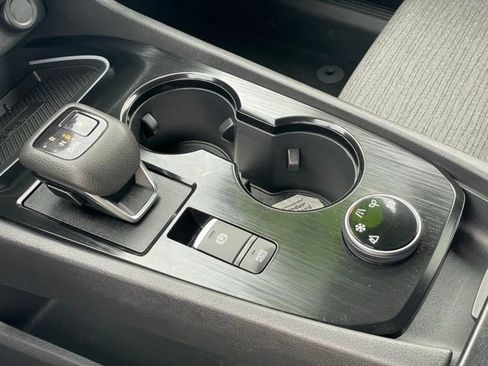 Certified 2023 Nissan Rogue SV AWD/4WD image 16