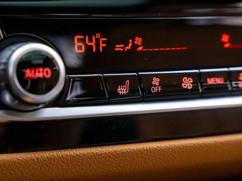 Used 2018 BMW 640i Gran Turismo xDrive 640 Gran Turismo i xDrive image 28