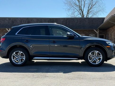 Used 2018 Audi Q5 2.0T Premium Plus w/ Premium Plus Package AWD/4WD image 6