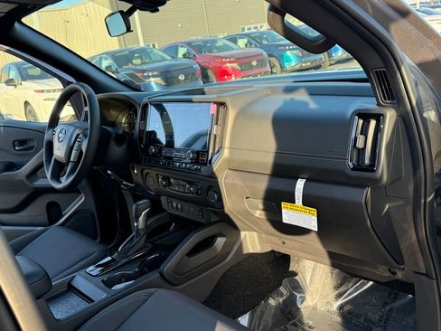 New 2026 Nissan Frontier SV image 15