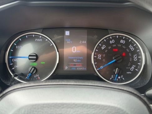 Used 2022 Toyota RAV4 XLE w/ Convenience Package AWD/4WD image 20