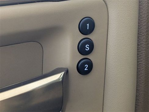 Used 2023 RAM 2500 Limited image 11