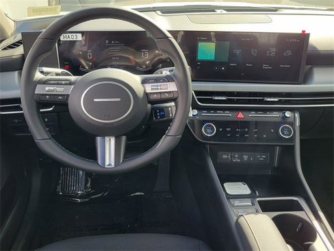 Used 2026 Hyundai Sonata SEL image 4