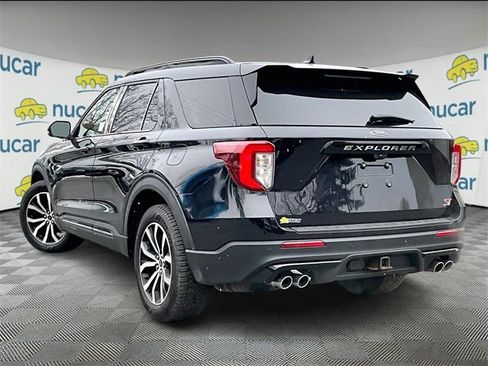 Used 2020 Ford Explorer ST image 2