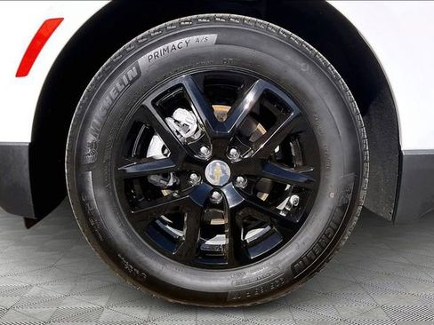 Used 2024 Chevrolet Equinox LS image 21