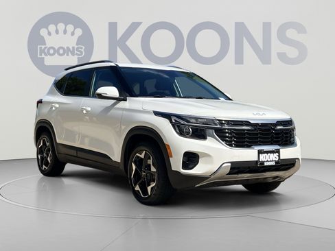 Used 2024 Kia Seltos EX FWD image 10
