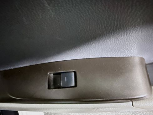Used 2022 Toyota Camry LE FWD image 30