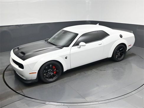 Used 2021 Dodge Challenger SRT Hellcat Redeye image 30