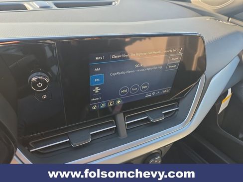 New 2026 Chevrolet Trax RS w/ Sunroof Package image 7