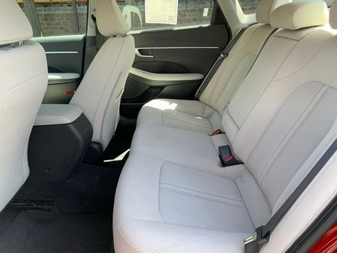Certified 2024 Hyundai Sonata SEL FWD image 13