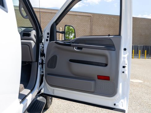 Used 2000 Ford F350 XL AWD/4WD image 25