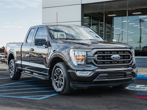 Certified 2022 Ford F150 XLT w/ Equipment Group 302A High image 2