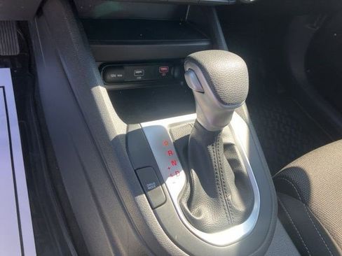 Used 2024 Kia Forte LXS FWD image 18