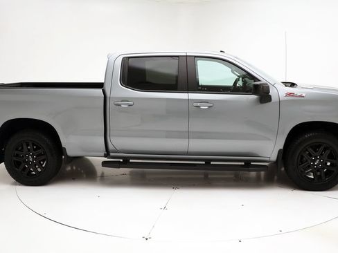 Used 2024 Chevrolet Silverado 1500 RST w/ Convenience Package II AWD/4WD image 3