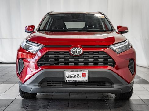 Used 2025 Toyota RAV4 XLE image 2