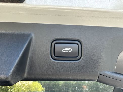 Used 2023 Hyundai Tucson SEL w/ Convenience Package image 19