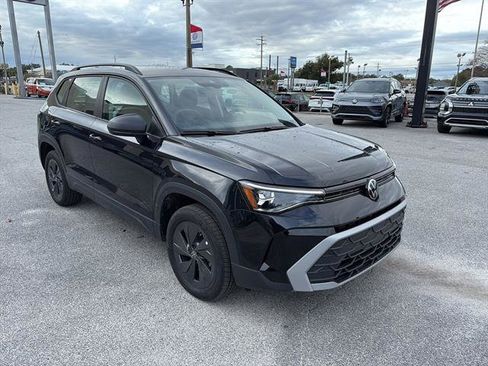 New 2026 Volkswagen Taos S image 8