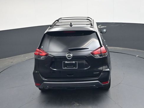 Used 2018 Nissan Rogue SV AWD/4WD image 33