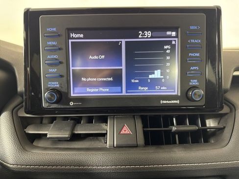 Used 2021 Toyota RAV4 LE image 15