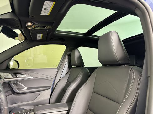 Used 2025 BMW X1 xDrive28i w/ Premium Package image 14