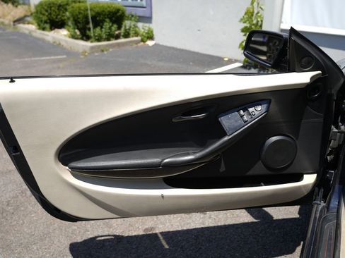 Used 2007 BMW 650i Coupe RWD image 20