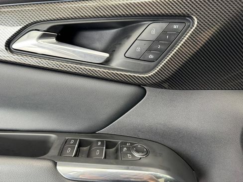 Used 2026 Chevrolet Traverse High Country w/ LPO, Floor Liner Package FWD image 35