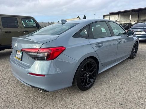 Used 2024 Honda Civic Sport image 5