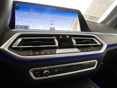 Certified 2023 BMW X5 sDrive40i w/ Premium Package image 26