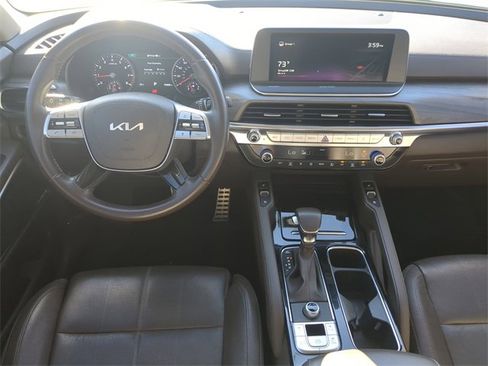 Used 2022 Kia Telluride SX image 16
