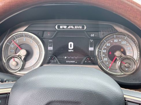 Used 2019 RAM 1500 Limited AWD/4WD image 8