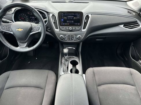 Certified 2024 Chevrolet Malibu LT w/ Sport Edition FWD image 12