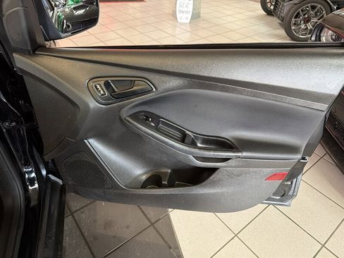 Used 2016 Ford Focus S image 26