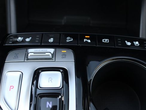 Used 2024 Hyundai Tucson Limited AWD/4WD image 26