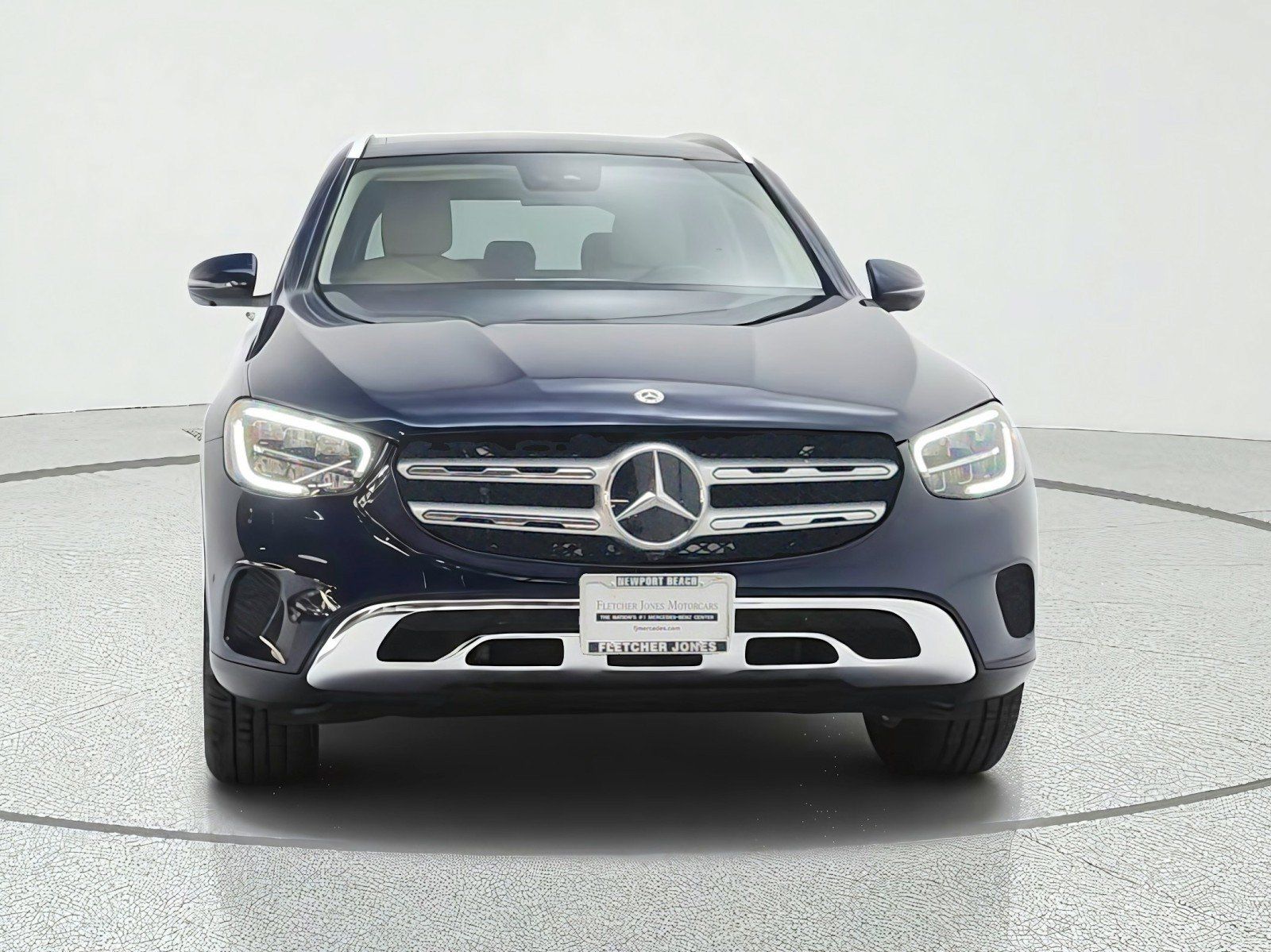 Certified 2022 Mercedes-Benz GLC 300 4MATIC w/ Premium Package Lite image 2