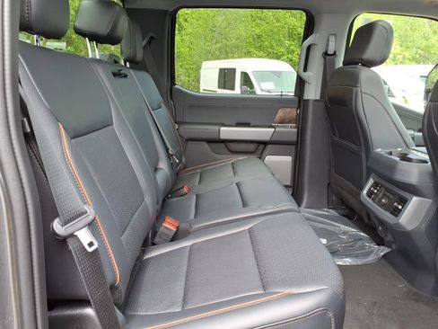 New 2026 Ford F350 Lariat w/ Black Appearance Package AWD/4WD image 15