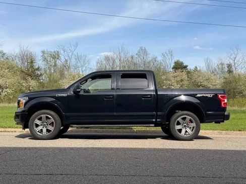 Used 2018 Ford F150 XLT w/ Equipment Group 302A Luxury AWD/4WD image 26