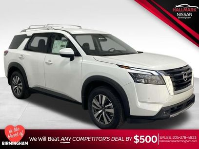 New 2025 Nissan Pathfinder SL