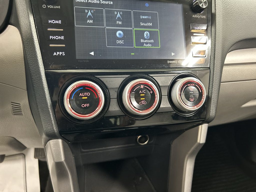 Used 2017 Subaru Forester 2.5i Premium AWD/4WD image 16