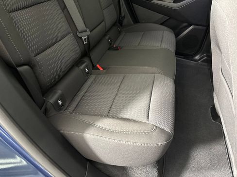 Used 2026 Chevrolet Equinox LT AWD/4WD image 28