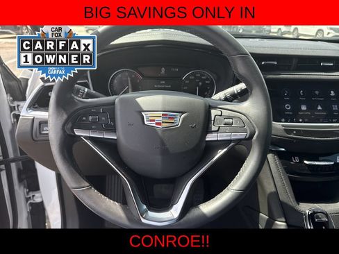 Used 2024 Cadillac XT6 Luxury FWD image 14