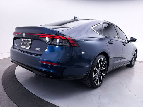 Used 2026 Honda Accord Touring image 17
