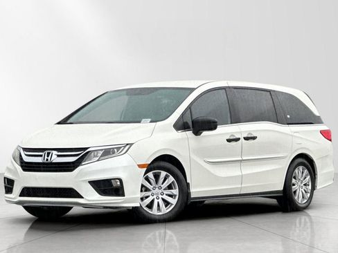 Used 2019 Honda Odyssey LX image 2