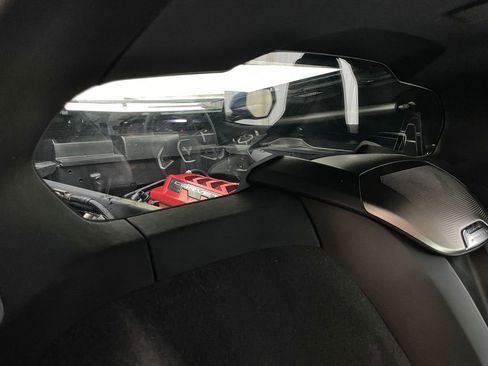 Used 2021 Chevrolet Corvette Stingray Preferred Cpe w/ Battery Protection Package RWD image 39