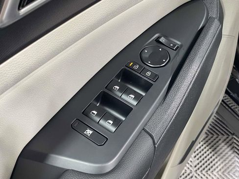 New 2026 Kia Sportage EX FWD image 18