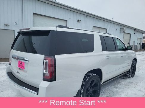 Used 2018 GMC Yukon XL Denali image 13