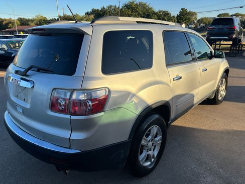 Used 2011 GMC Acadia SL w/ Preferred Package image 7