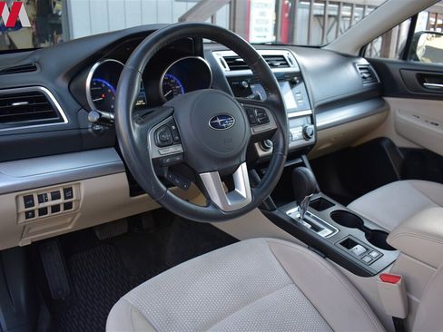 Used 2015 Subaru Outback 2.5i Premium AWD/4WD image 3