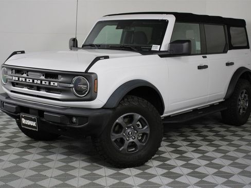 Used 2021 Ford Bronco Big Bend image 3