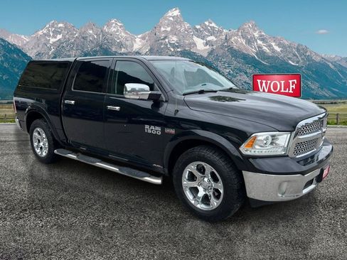 Used 2015 RAM 1500 Laramie w/ Convenience Group AWD/4WD image 3