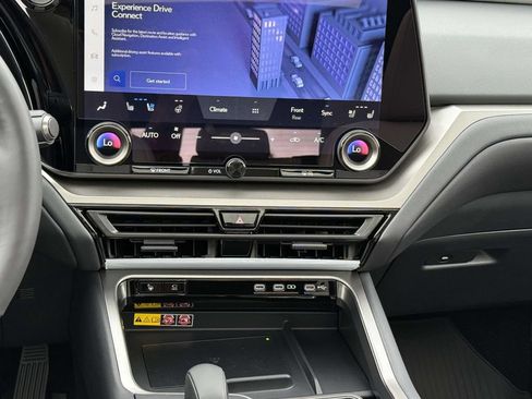 Used 2026 Lexus TX 350 AWD w/ Technology Package image 18